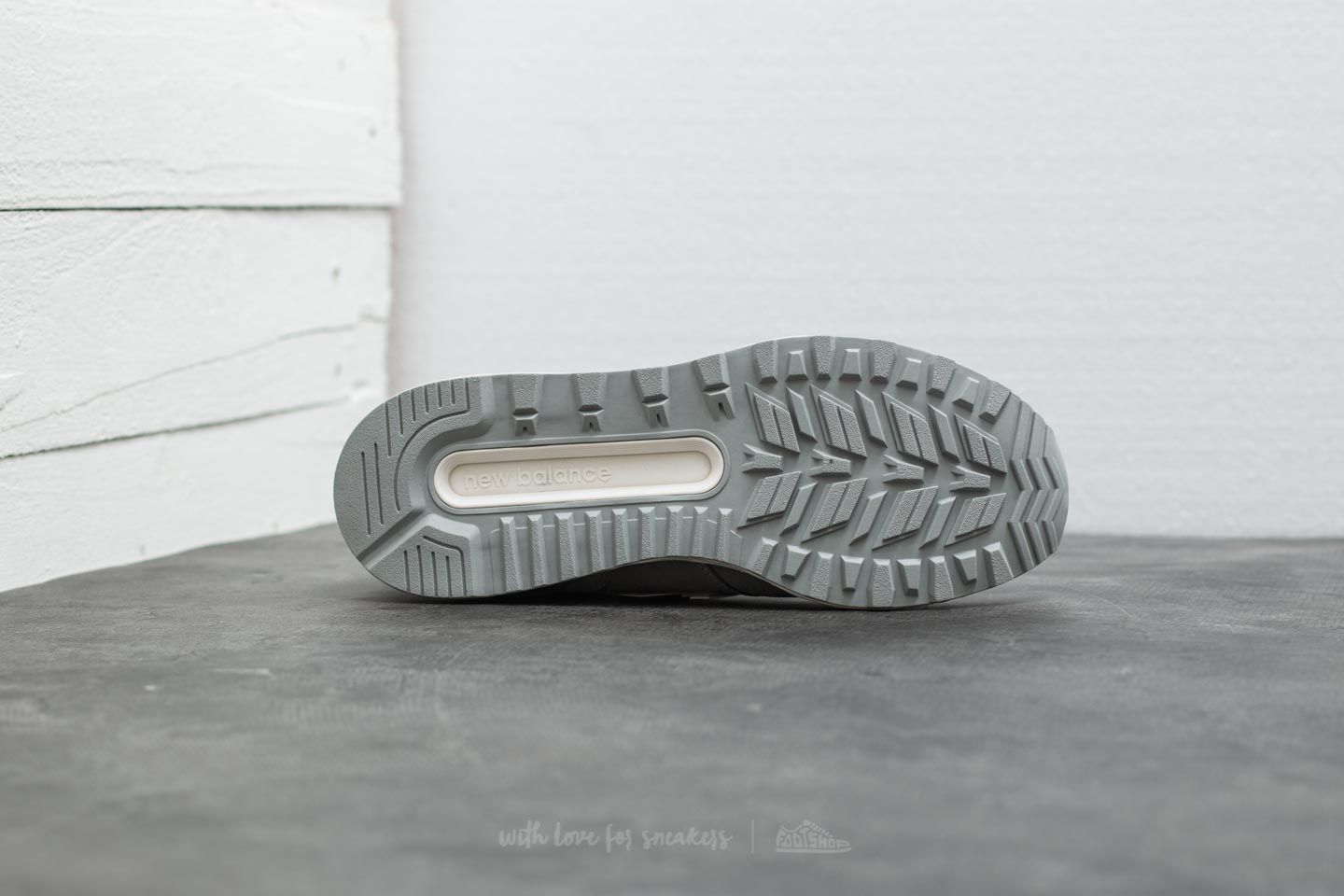 Sko til mænd New Balance 574 Grey/ White