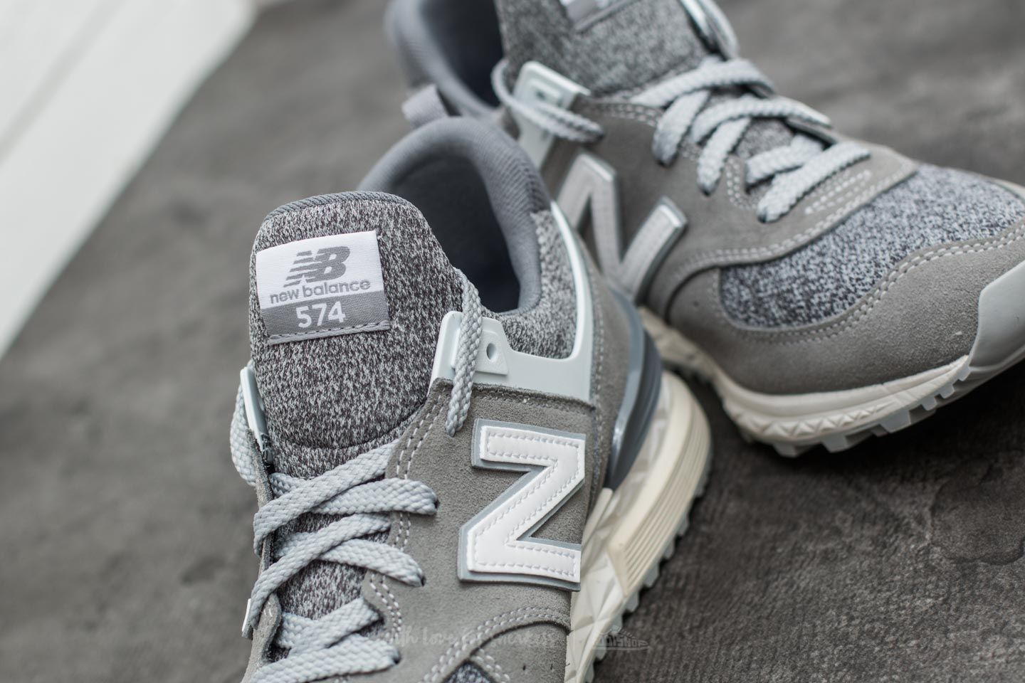 Sko til mænd New Balance 574 Grey/ White
