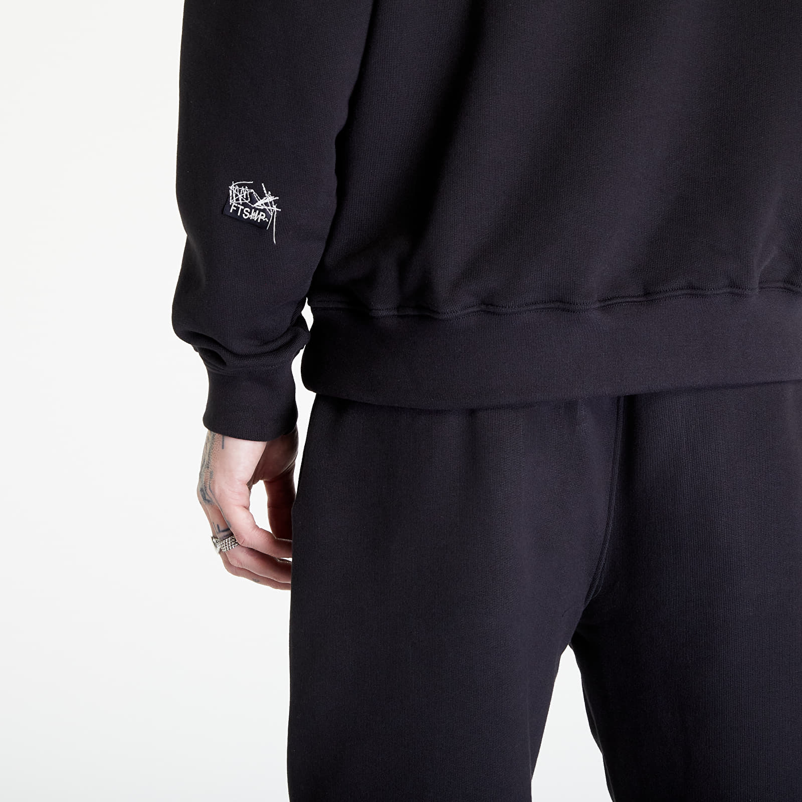 Mikiny Footshop Everyday Crewneck UNISEX Black