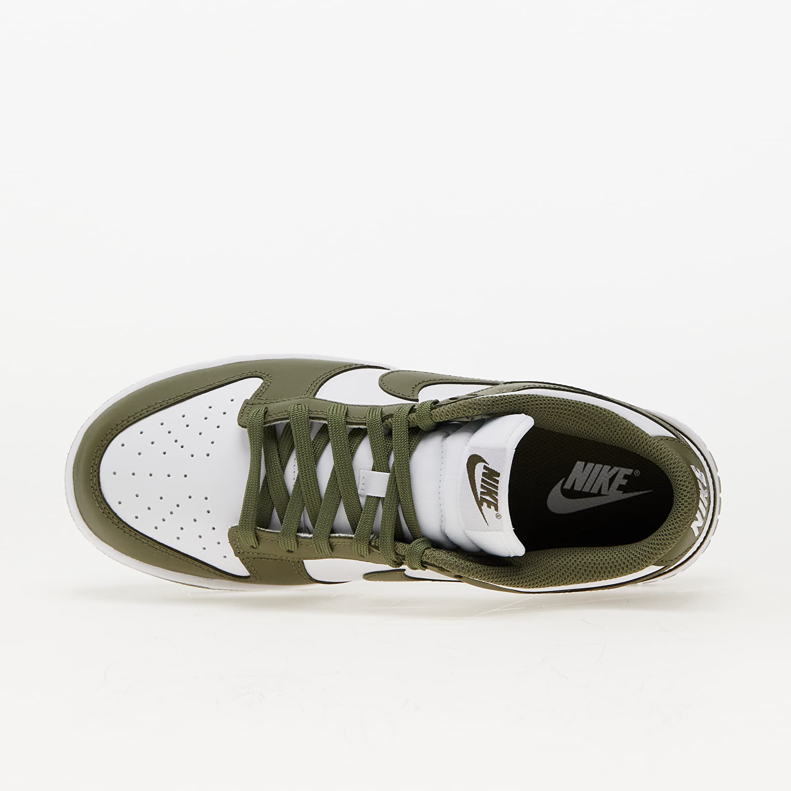 Sapatos de mulher Nike Dunk Low White/ Medium Olive-White