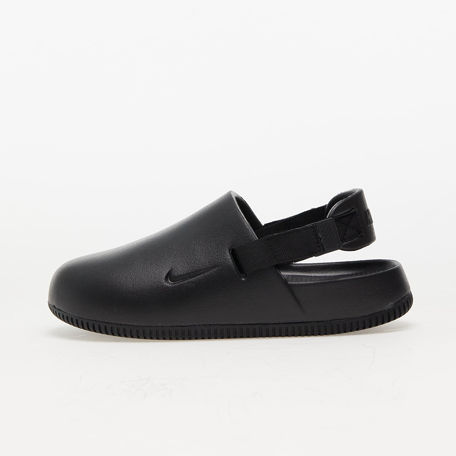 Dámské tenisky a boty Nike W Calm Black/ Black