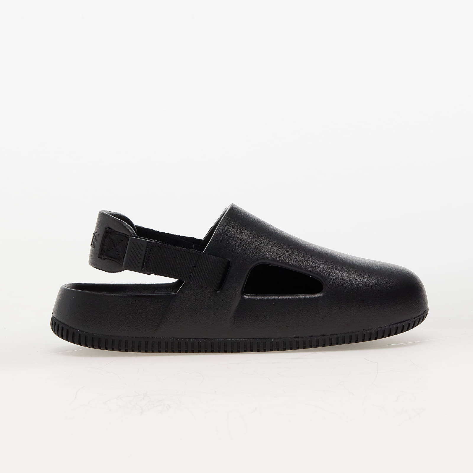 Dámské tenisky a boty Nike W Calm Black/ Black