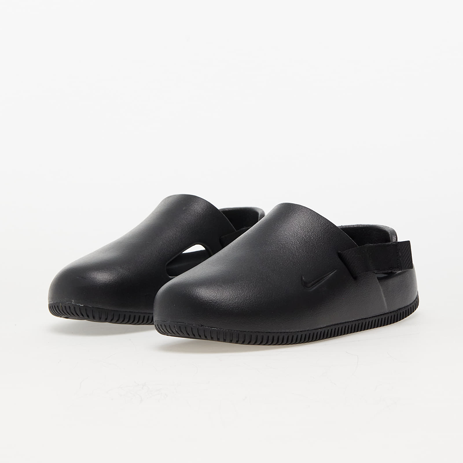 Dámské tenisky a boty Nike W Calm Black/ Black