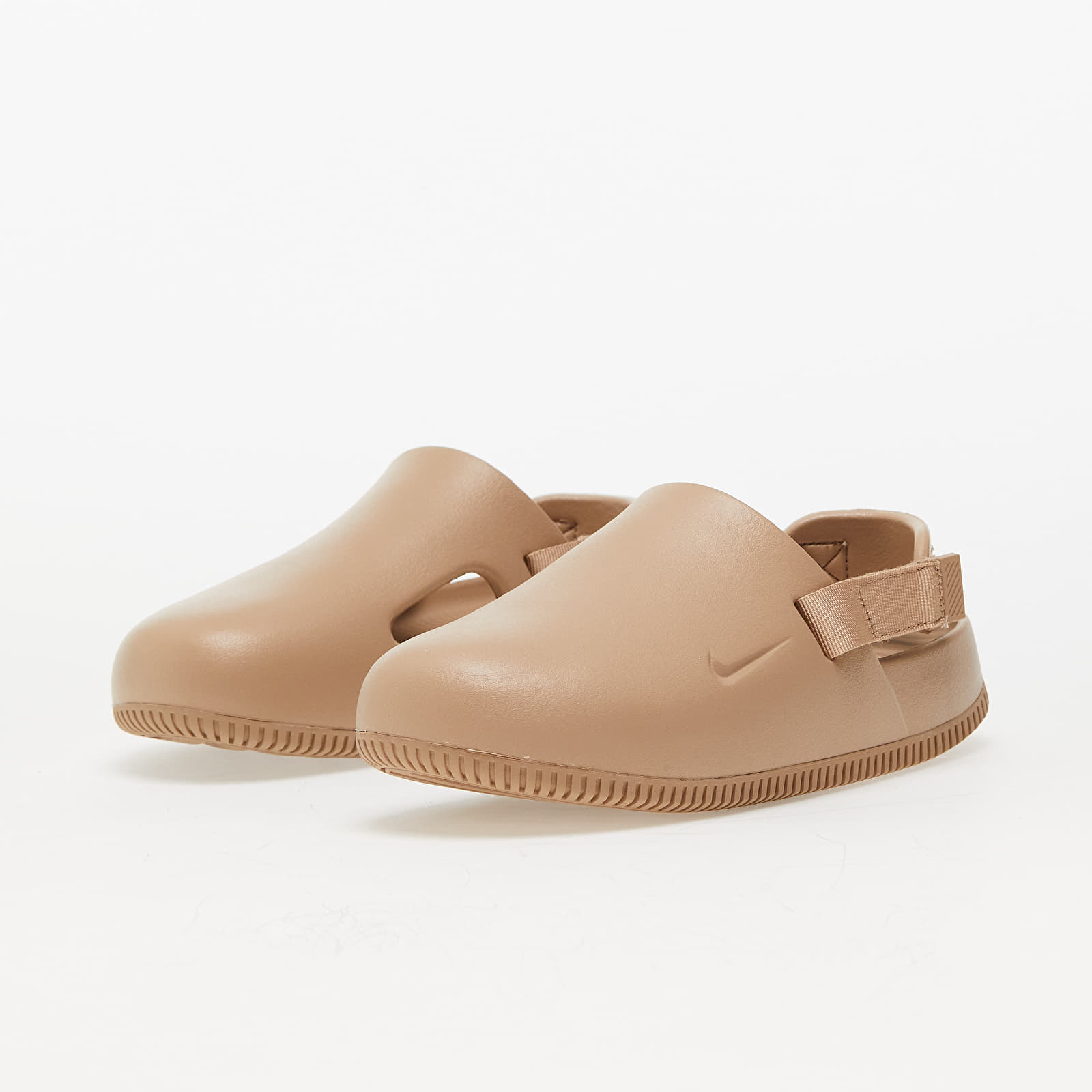 Frauen Nike W Calm Hemp/ Hemp