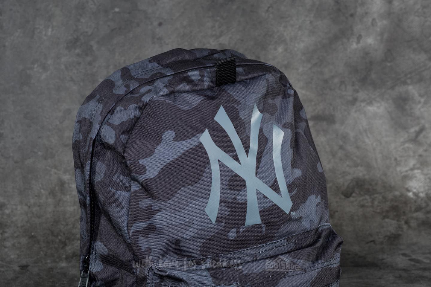 New era camo outlet backpack