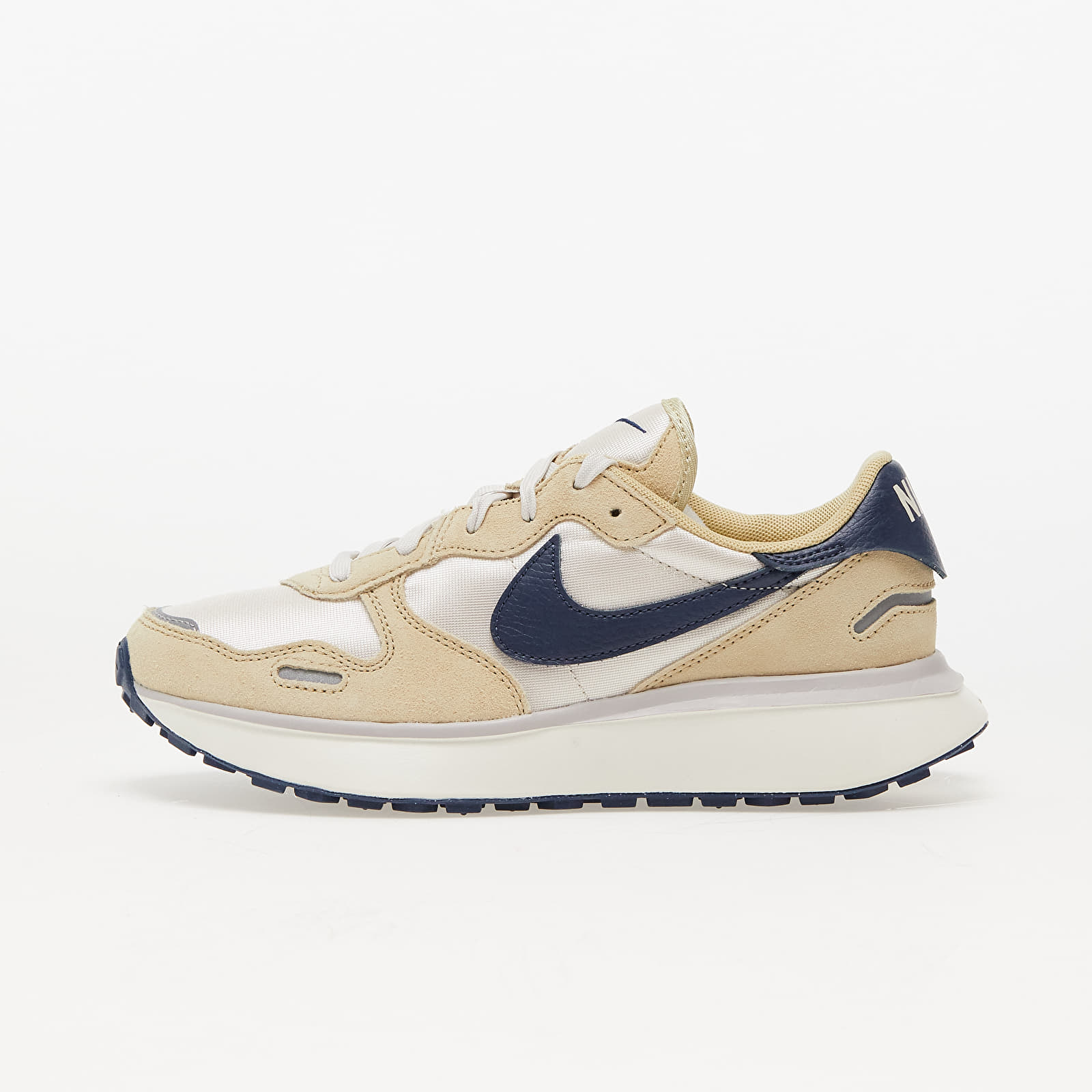 Women's shoes Nike W Phoenix Waffle Lt Orewood Brn/ Midnight Navy-Team Gold