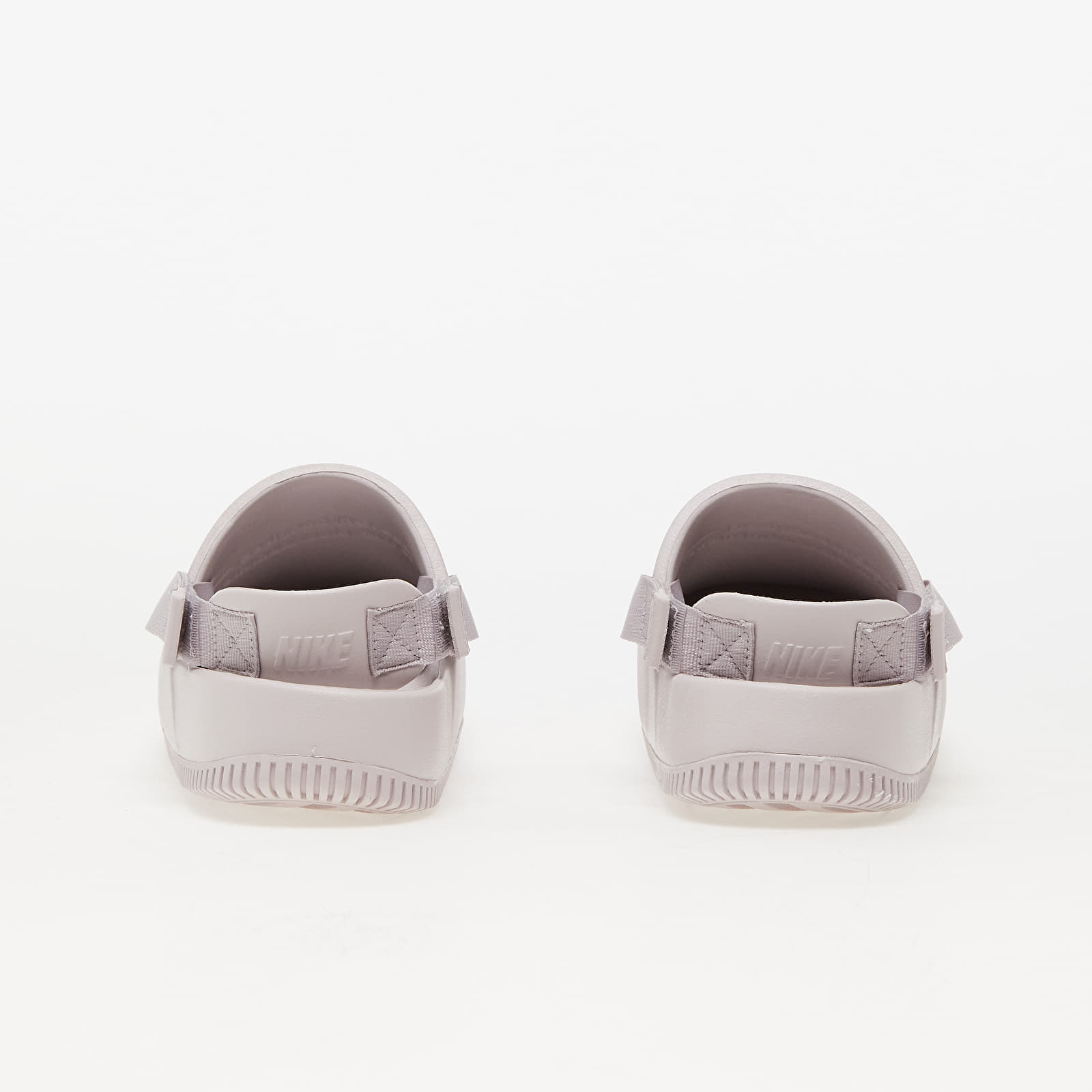 Sko til kvinder Nike W Calm Platinum Violet/ Platinum Violet