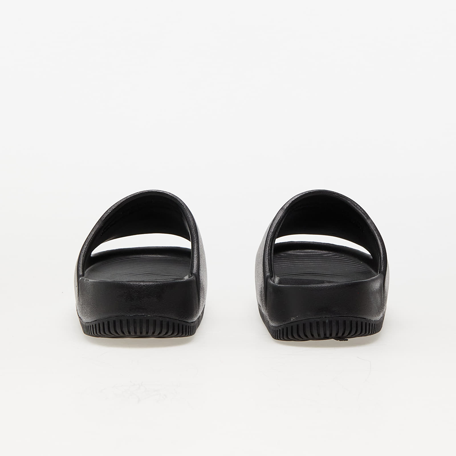 Frauen Nike W Calm Black/ Black