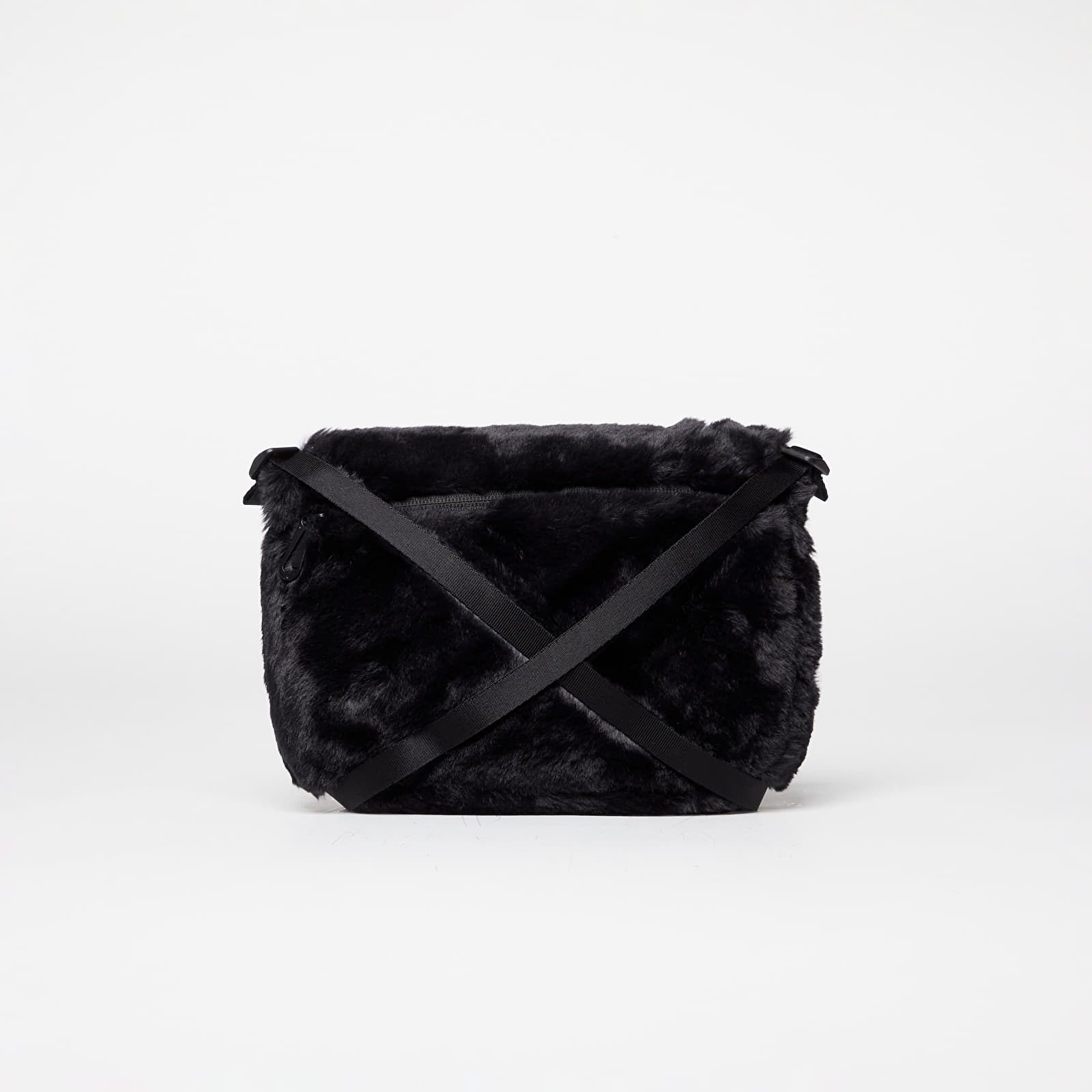 Crossbody bags Nike Sportswear Futura 365 Faux Fur Crossbody Black/ Black/ White