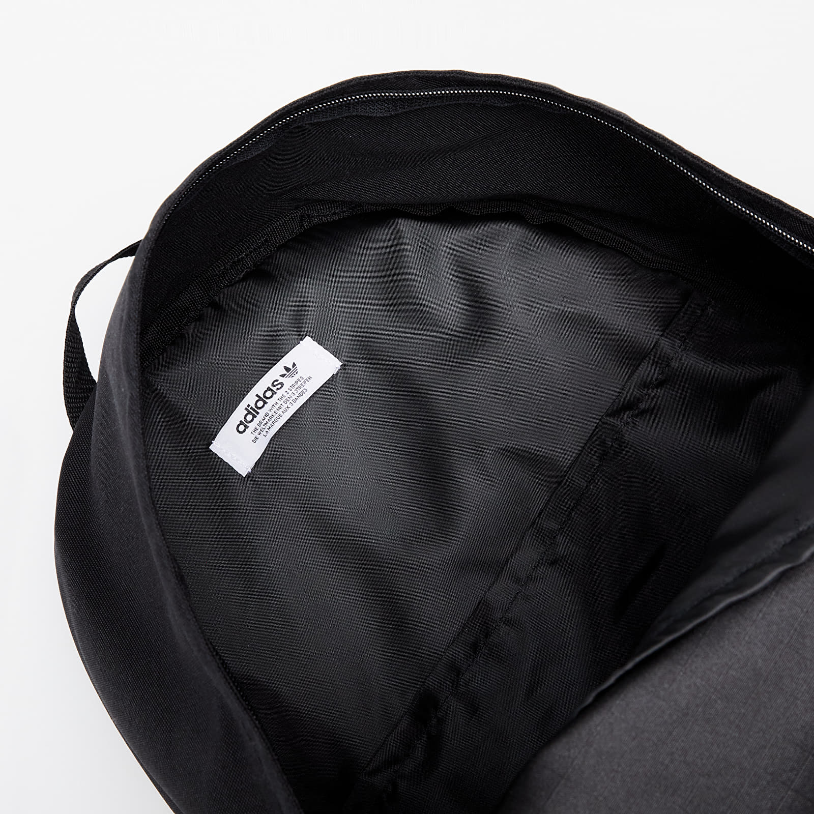 Adidas originals discount classic backpack black
