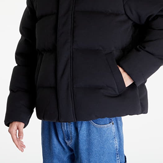 Black puffer jacket mens nike discount