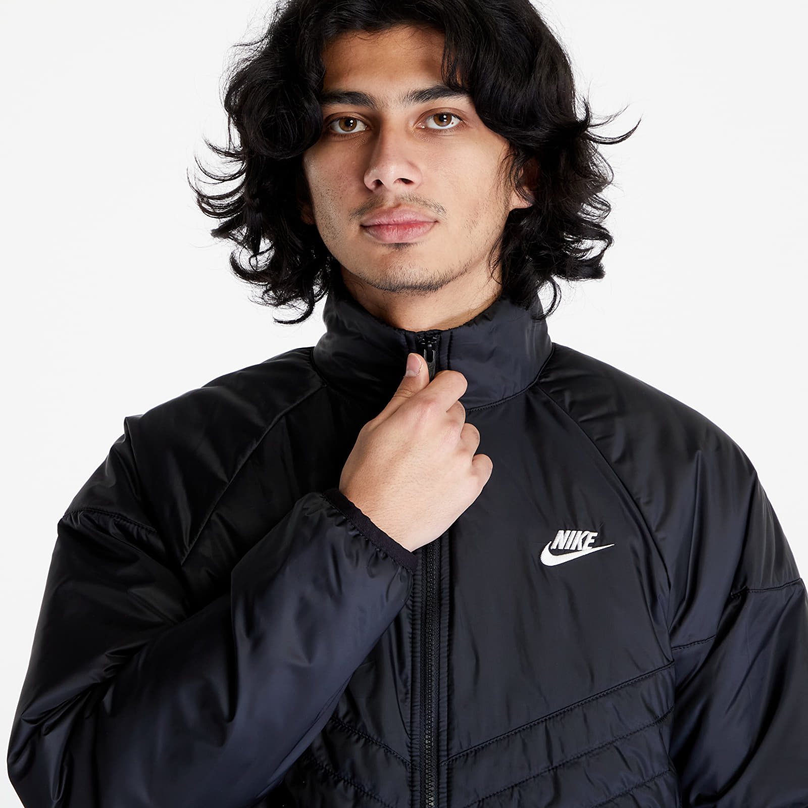 Kurtki wiatrówki Nike Sportswear Windrunner Therma-FIT Water-Resistant Puffer Jacket Black