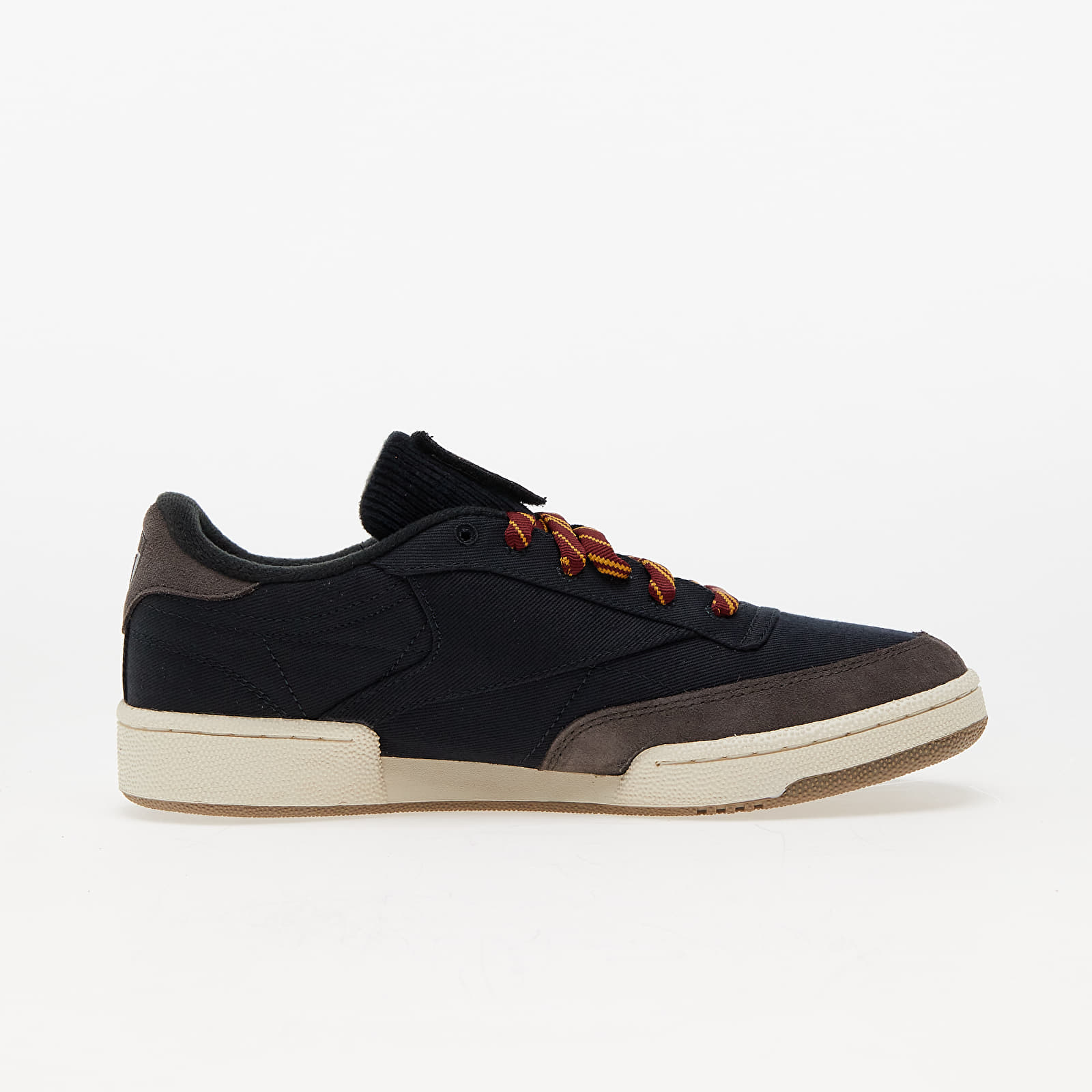 Scarpe uomo Reebok x Harry Potter Club C 85 Night Black/ Terra Brown/ Alabaster