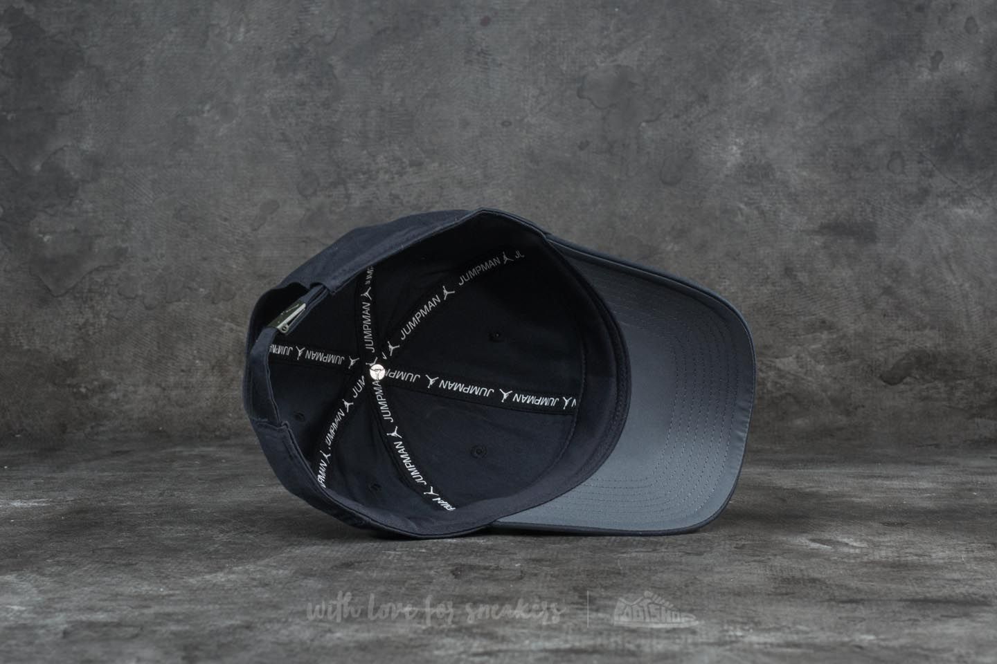 Nike jordan clc99 metal jumpman outlet