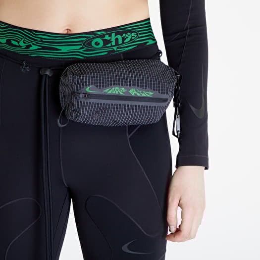 Nike off clearance white leggings