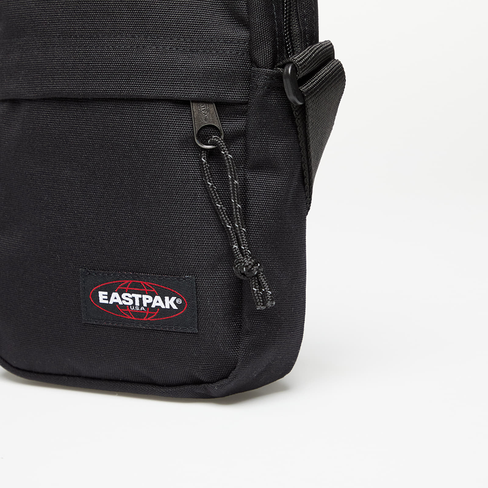 Τσάντες ώμου Eastpak The One Podzemgang Black
