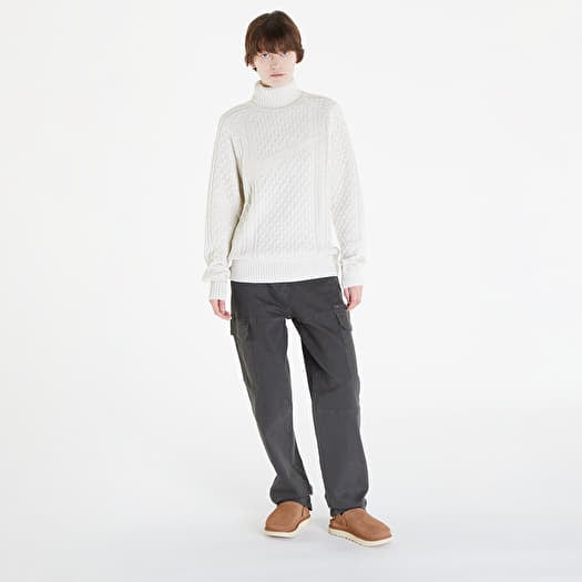 Light sweaters top