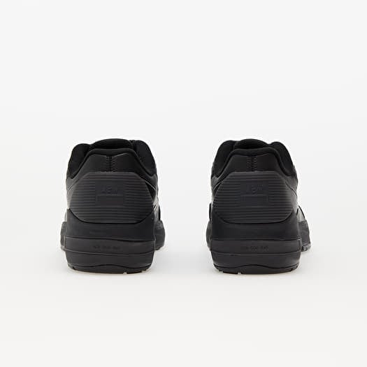Full deals black runners