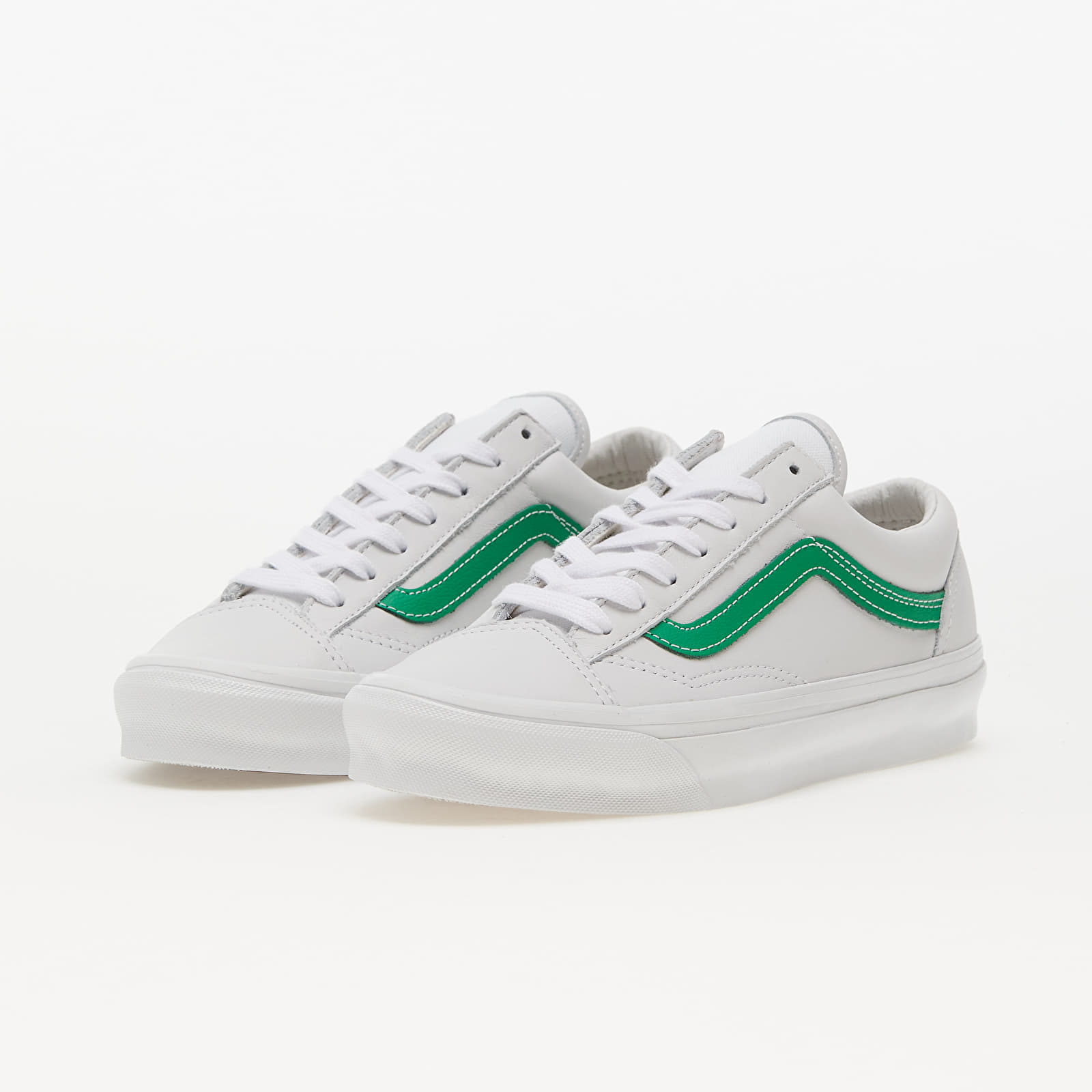 White vans clearance with green stripe