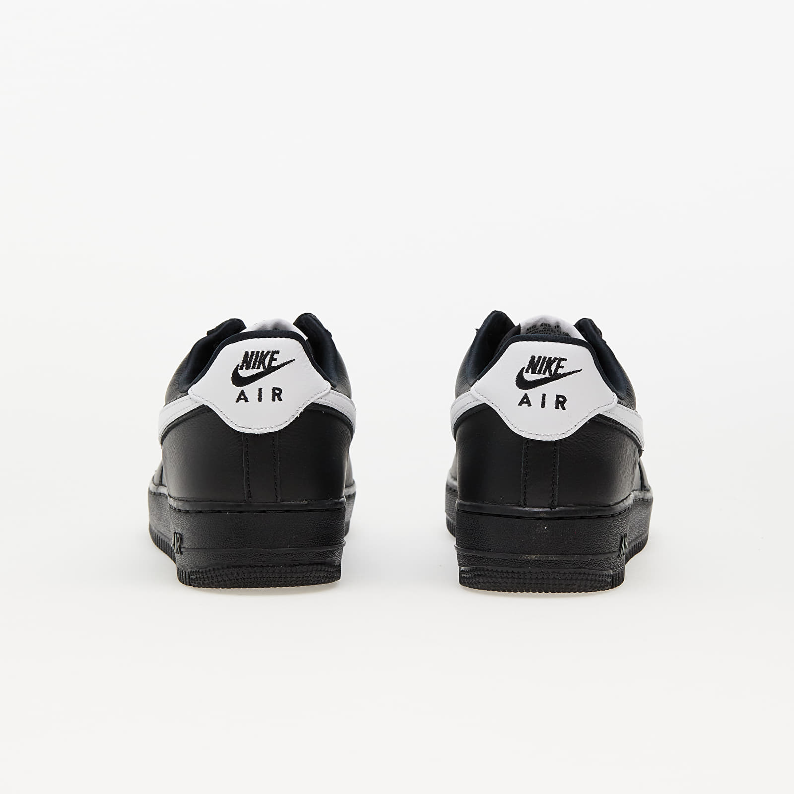 Férfi cipők Nike Air Force 1 Low Retro Black/ White-Black
