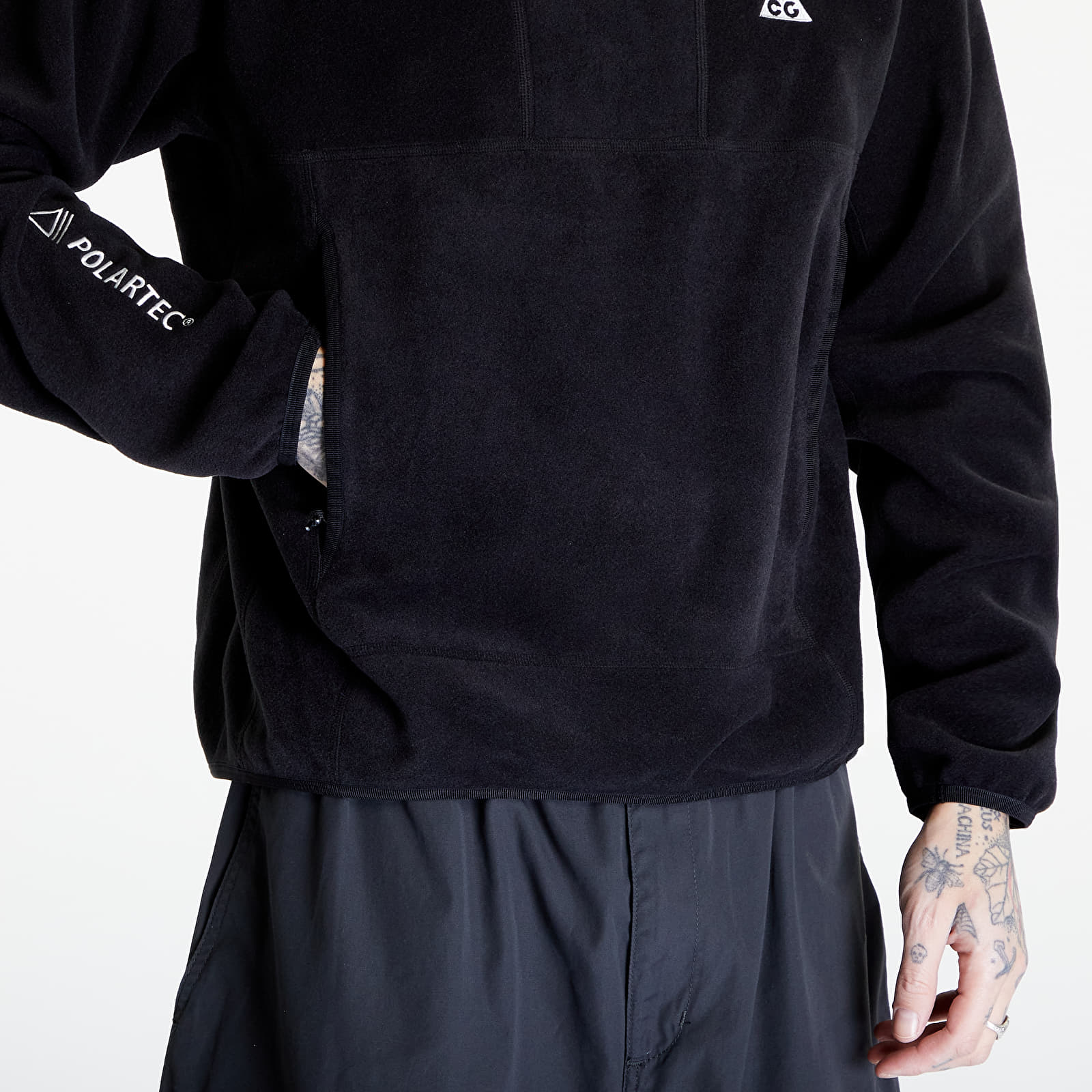 Mikiny Nike ACG "Wolf Tree" Men's Pullover Hoodie Black/ Black/ Black/ Summit White