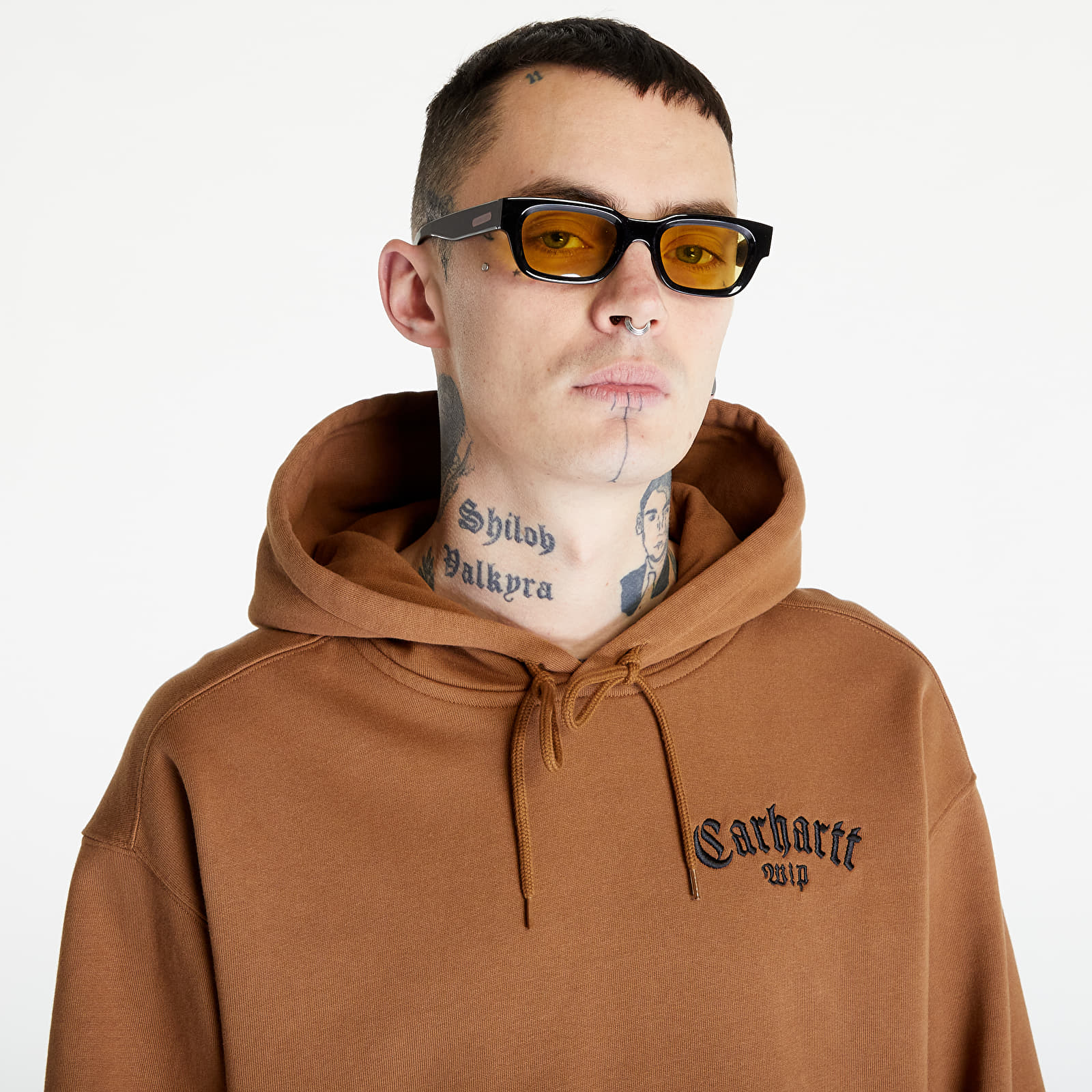 Kapucnis pulóverek és pulcsik Carhartt WIP Hooded Onyx Script Sweat UNISEX Hamilton Brown/ Black