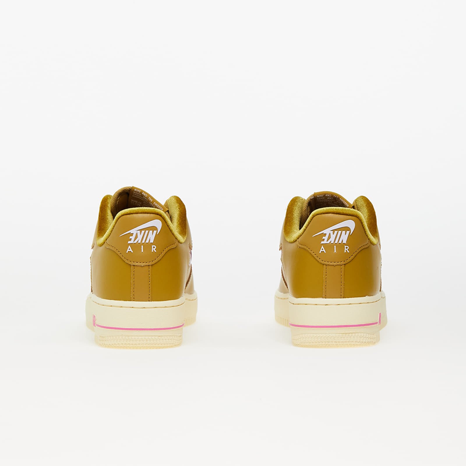 Buty damskie Nike W Air Force 1 '07 Se Bronzine/ Playful Pink-Alabaster