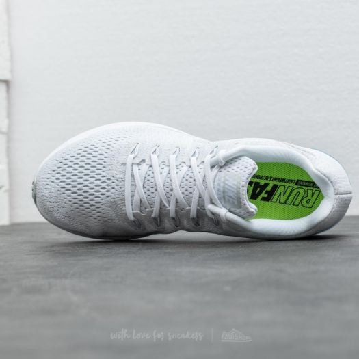 Men s shoes Nike Zoom All Out Low White Pure Platinum Footshop