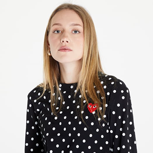 T shirts Comme des Garcons PLAY Heart Logo Long Sleeve Tee UNISEX Black Footshop