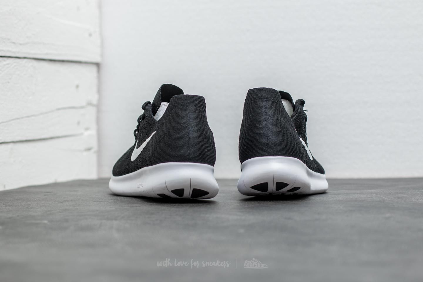 Nike free rn flyknit 2017 damen schwarz sales