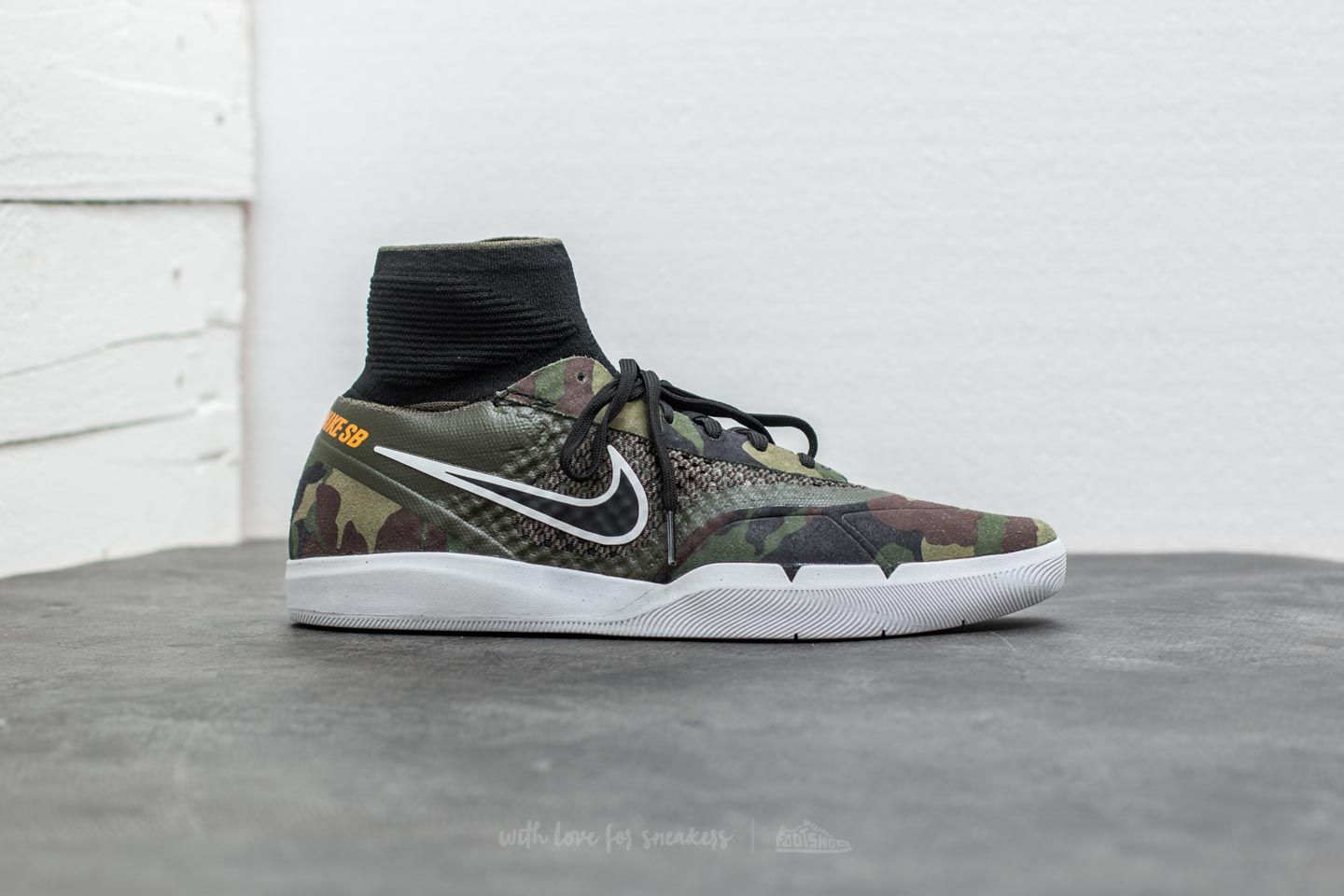 Men's shoes Nike SB Hyperfeel Koston 3 Cargo Khaki/ Circuit Orange