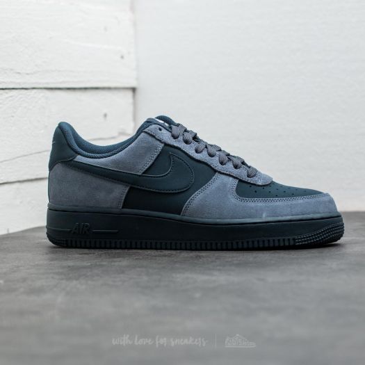 Nike air force 1 navy blue suede store