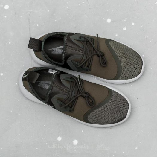Nike lunarcharge essential homme online