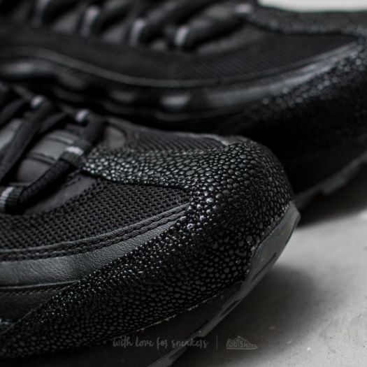 Women's all black nike air max 95 on sale