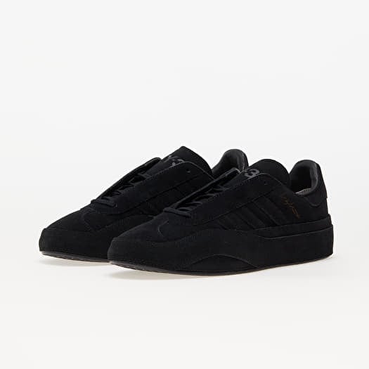 Y 3 Gazelle