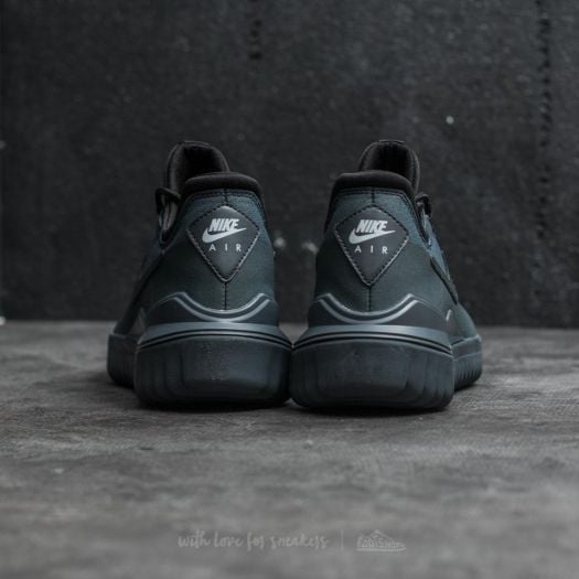 Nike air wild noir sales