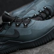 Nike air wild bianche shop e nere