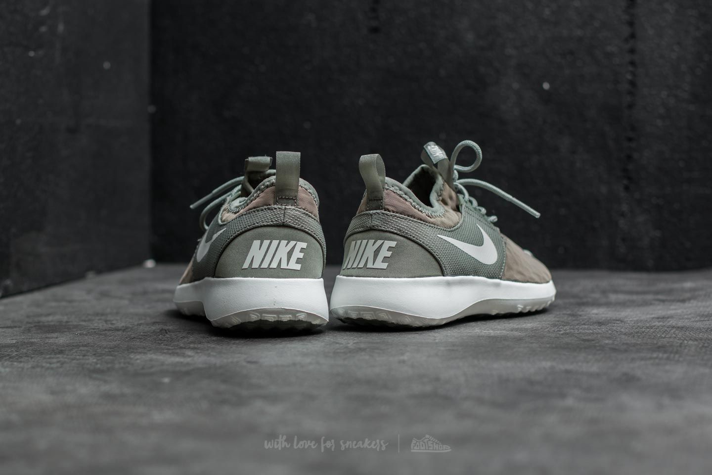 Zapatillas mujer Nike Wmns Juvenate Dark Stucco/ River Rock