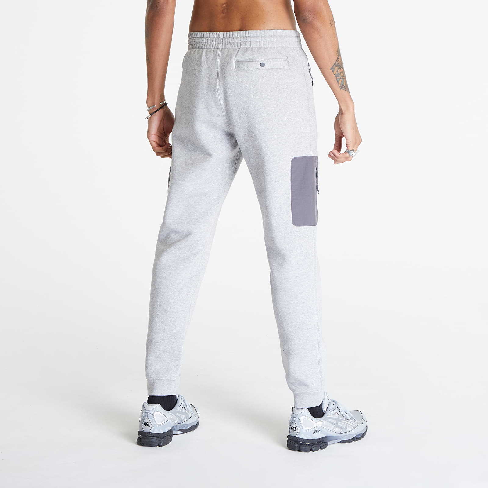 Adidas joggers medium outlet