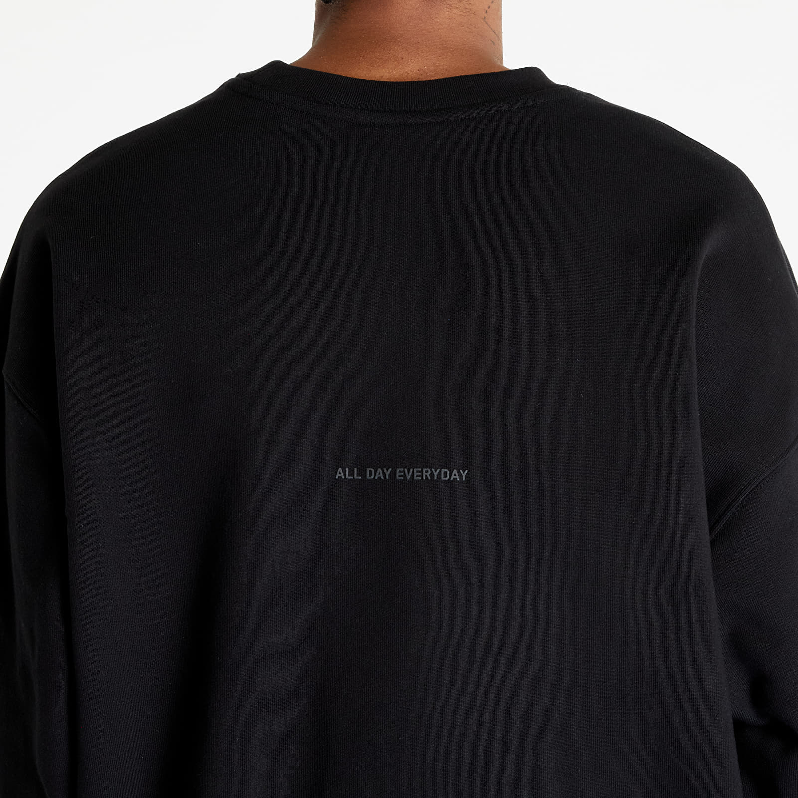Hoodies and sweatshirts  FTSHP Halftone Crewneck Sweatshirt UNISEX Black