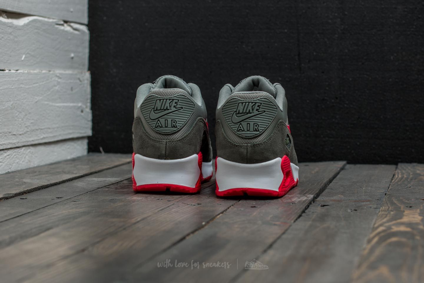 Nike air max 1 river rock white store