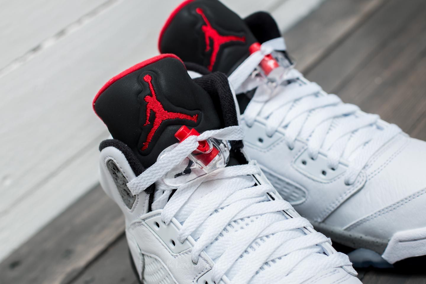 Jordan 5 shop cement on feet
