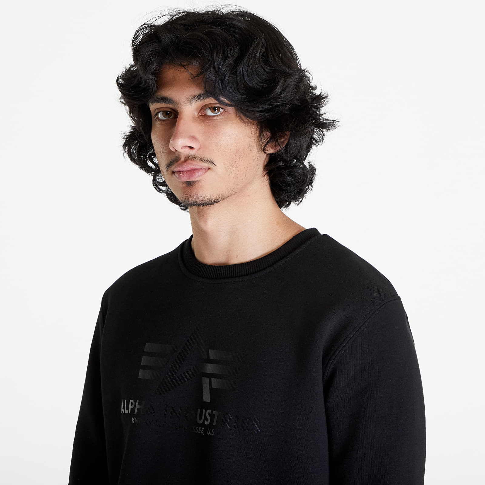 Alpha industries black sweatshirt new arrivals
