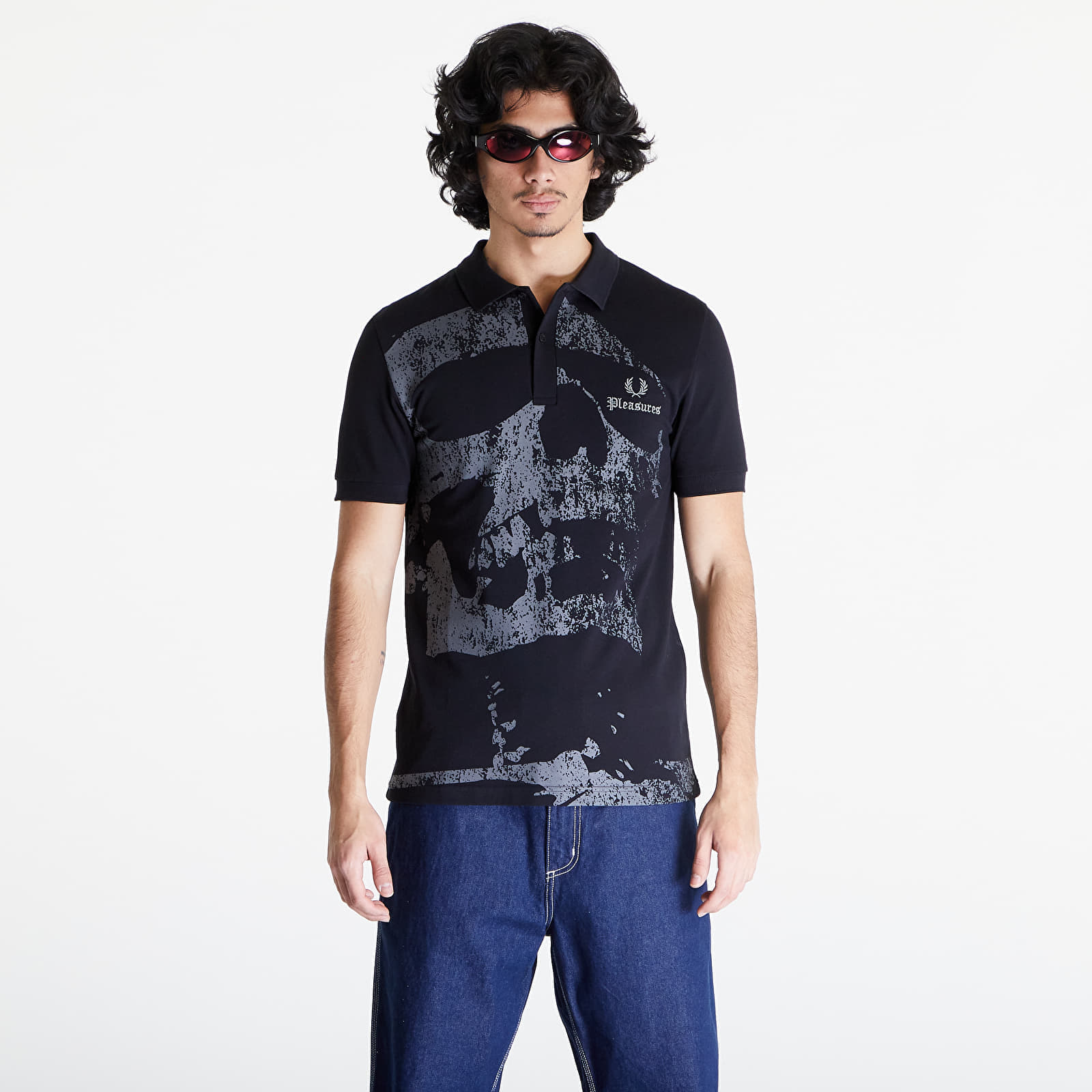 Tričko FRED PERRY x PLEASURES Skull Shirt Black XL
