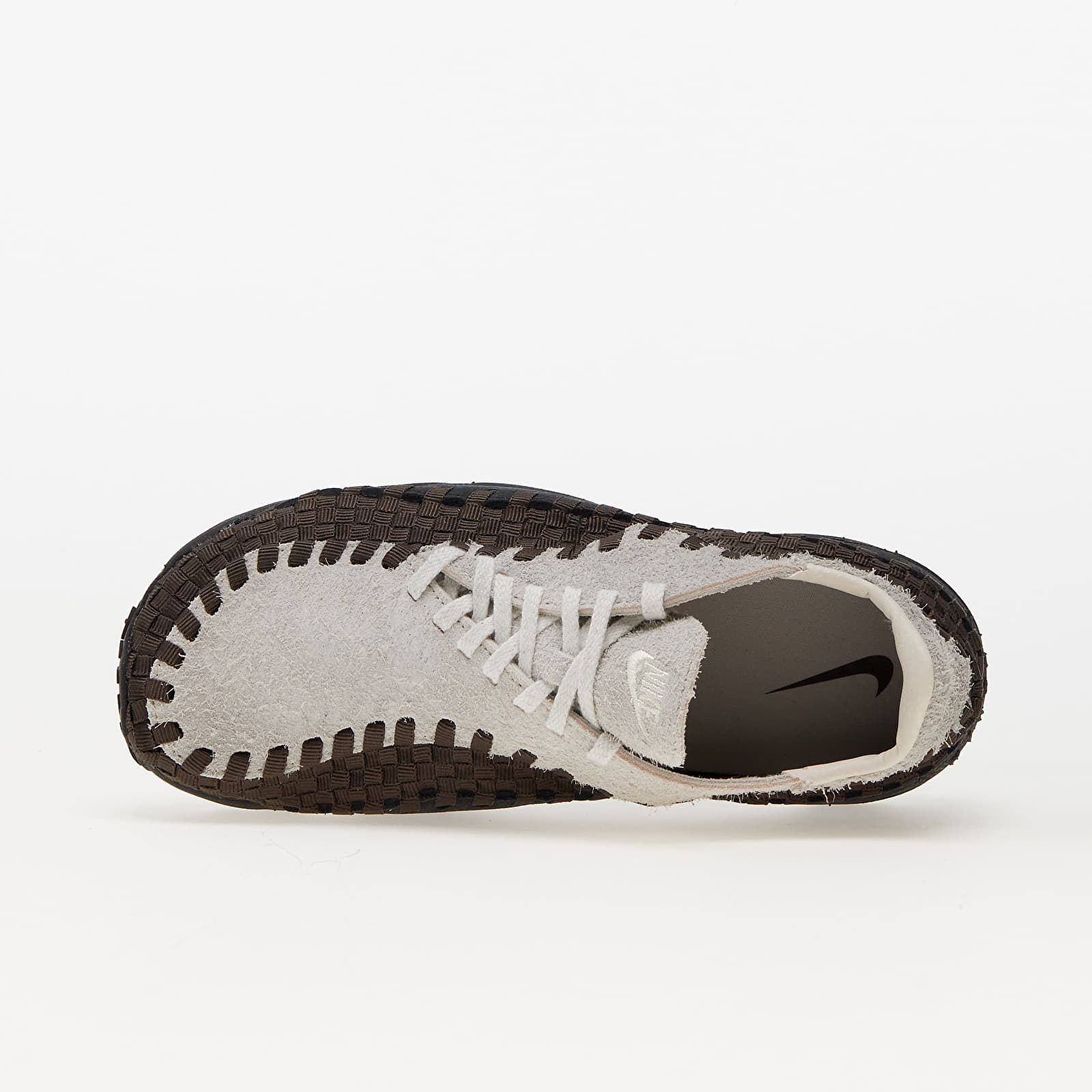 Nike woven deals slip on