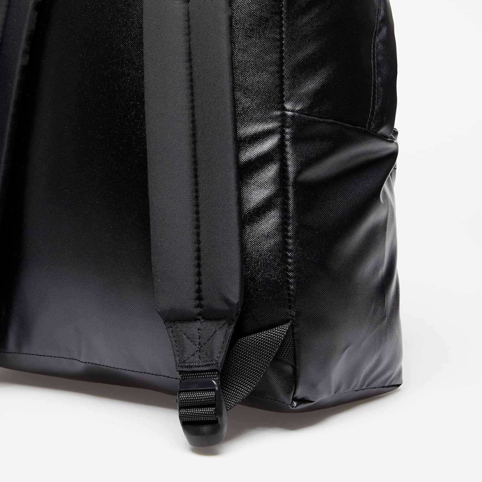 Hátizsákok Eastpak Padded Pak'R Backpack Glossy Black