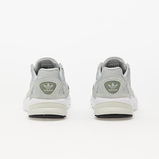 Adidas falcon bebe sale