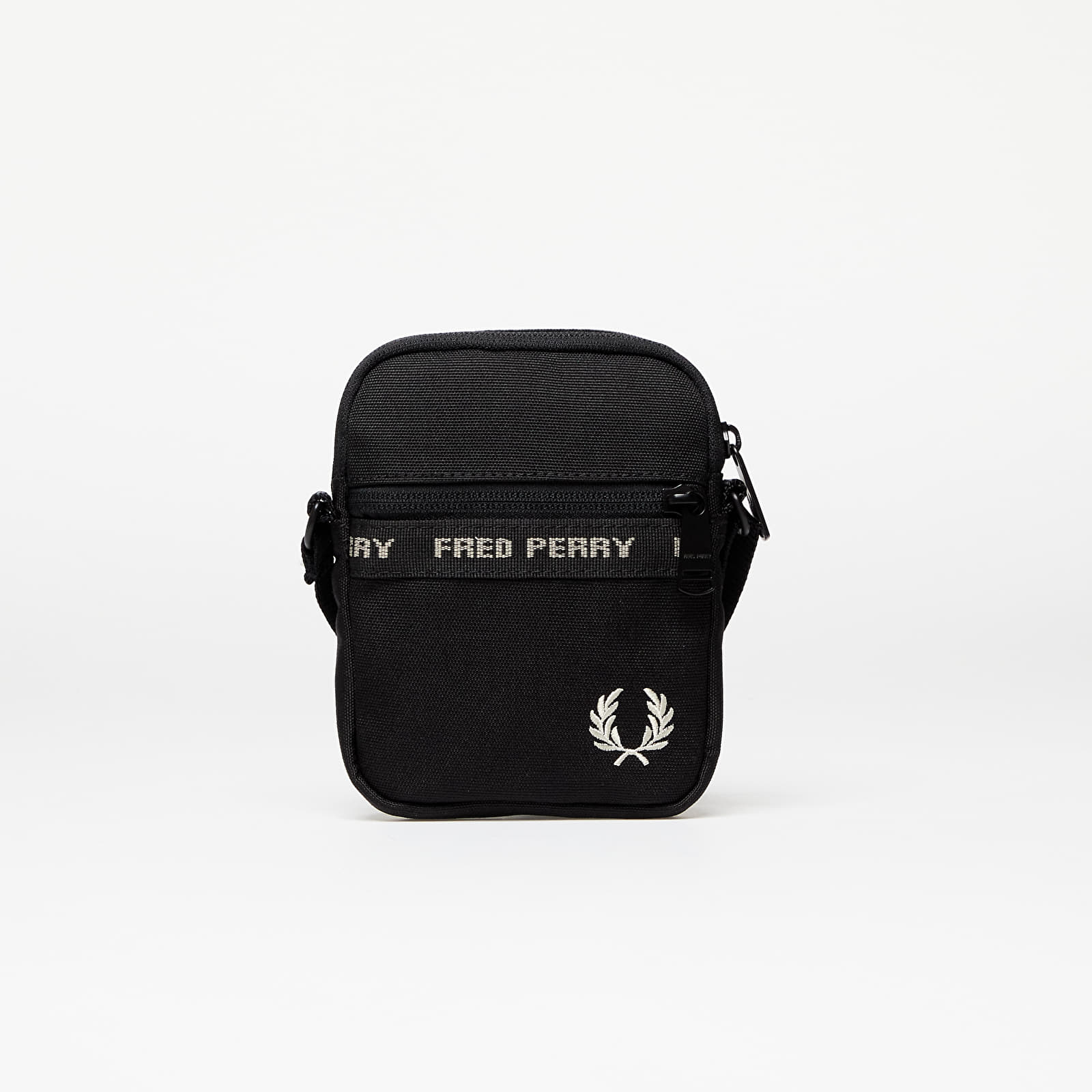 Crossbody-vesker FRED PERRY Fp Taped Side Bag Black/ Warm Grey