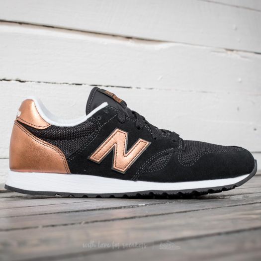 New Balance 520