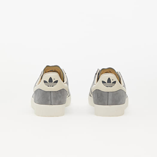 Adidas gazelle light grey suede top
